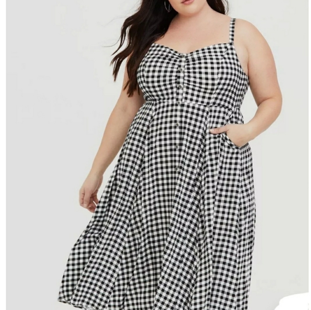 TORRID...PLAID SKATER DRESS...SIZE:00